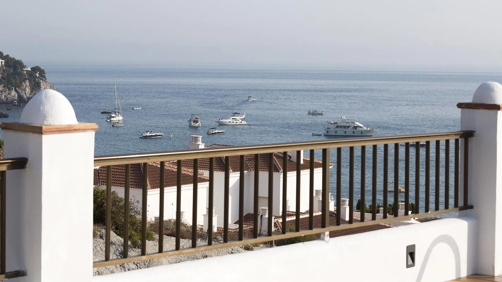 Chezmoihomes Duplex Penthouse With Swimming Pool La Herradura  Villa