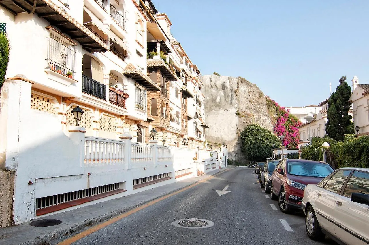 Villa Chezmoihomes Duplex Penthouse With Swimming Pool La Herradura  Spain