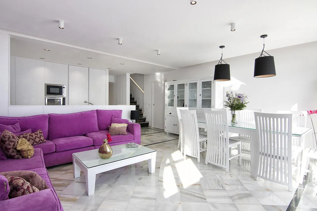 Villa Chezmoihomes Duplex Penthouse With Swimming Pool La Herradura  Spain